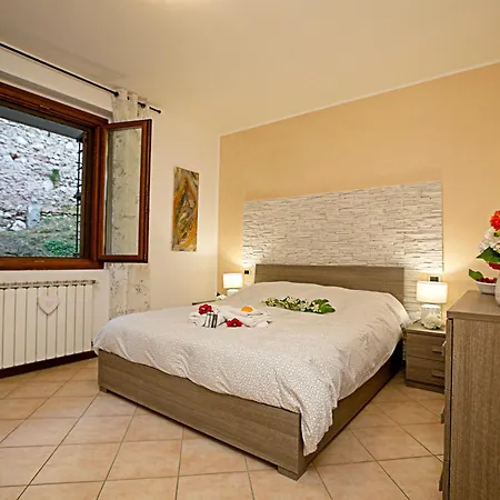 Apartman Borgo Degli Ulivi Shared Pool - 200m - Happy Toscolano Maderno